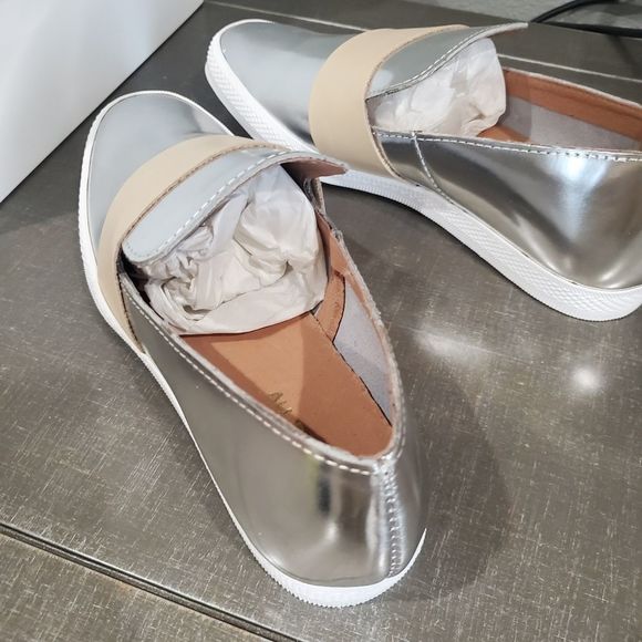 ALLBLACK Silver Metallic Slip On Sneakers - Picture 4 of 4